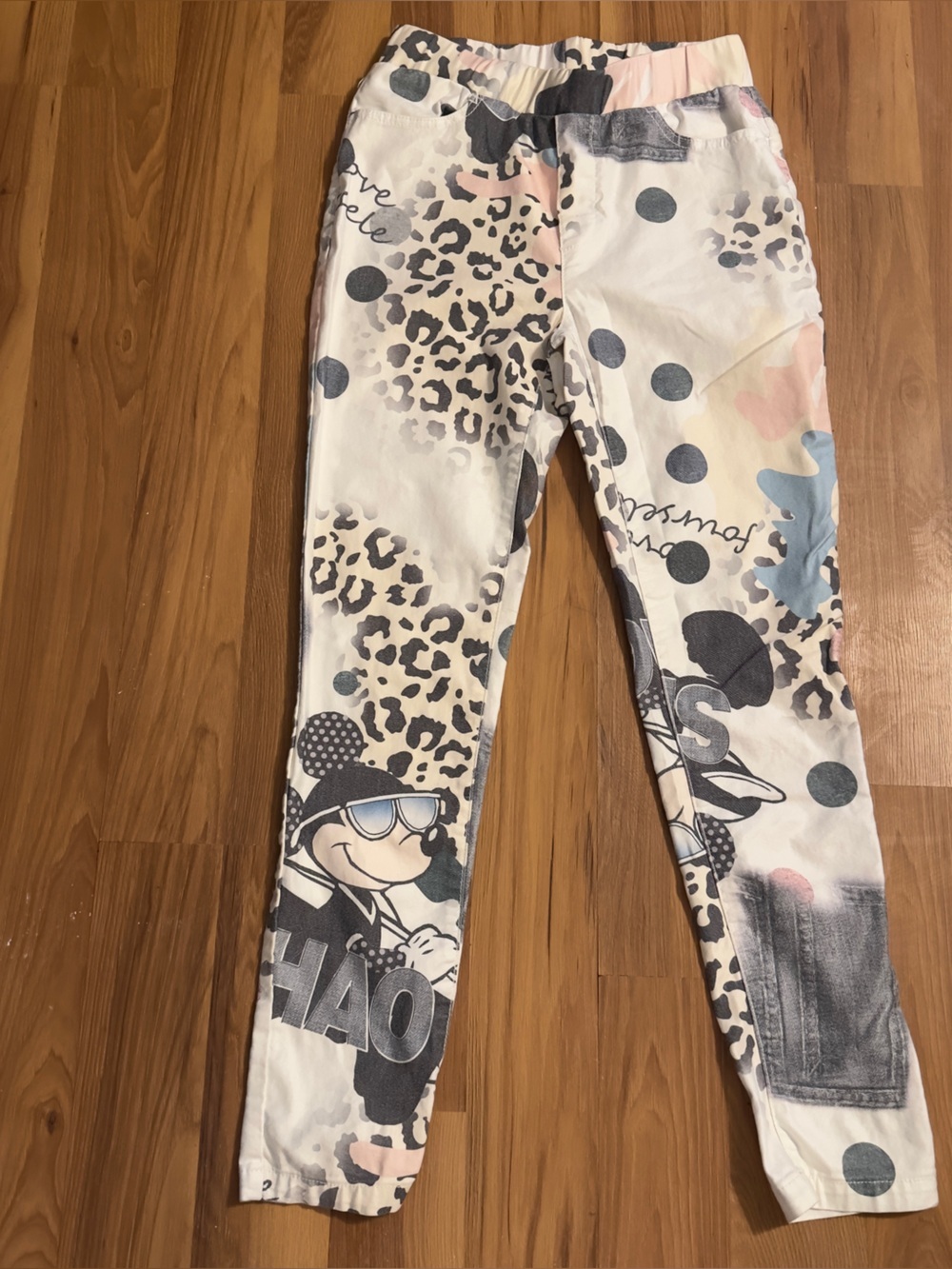 Frank Lyman Design Collection Mickey Mouse